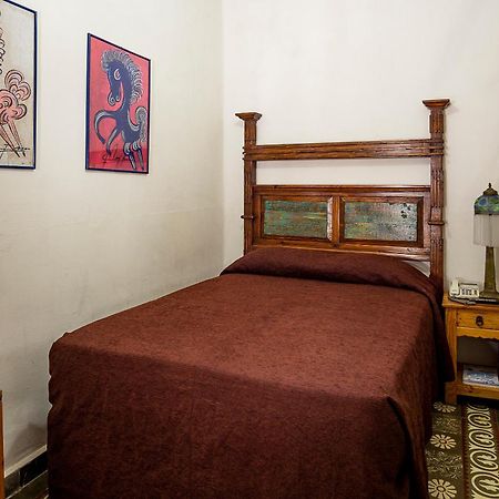 Hotel Travel Puebla Buitenkant foto