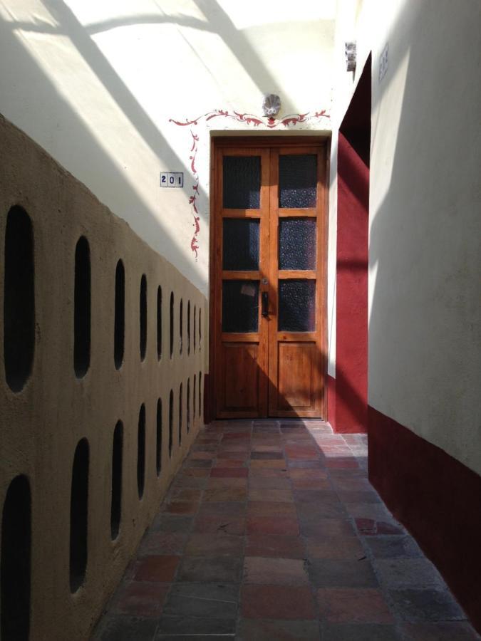 Hotel Travel Puebla Buitenkant foto